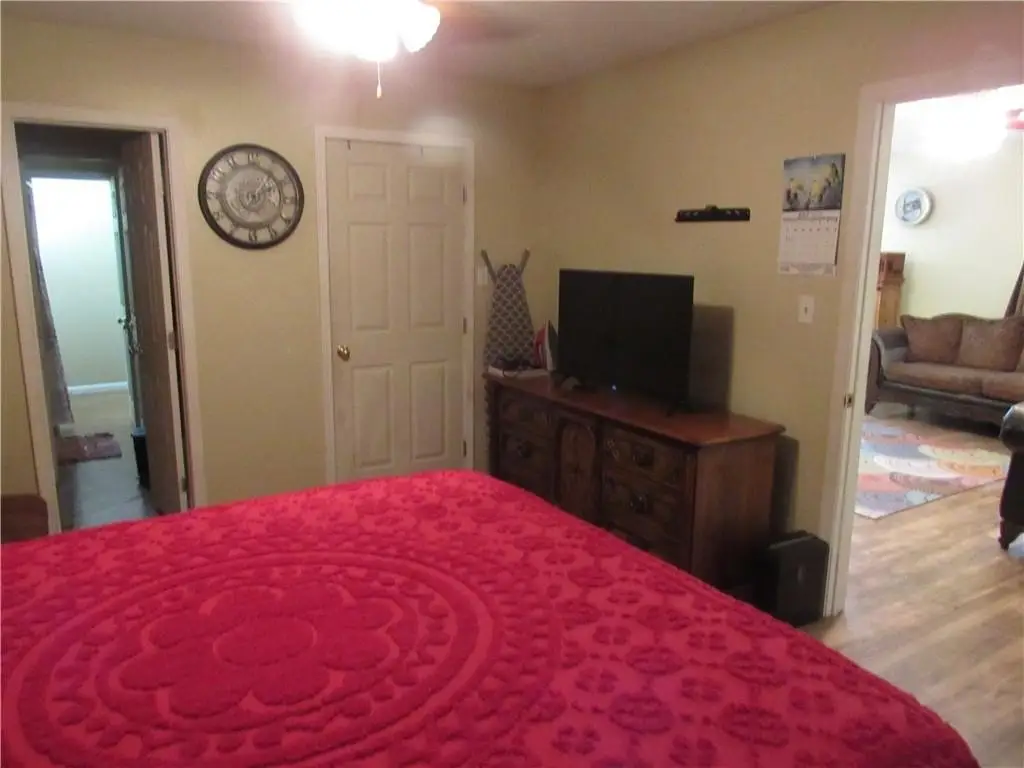Picture 13
