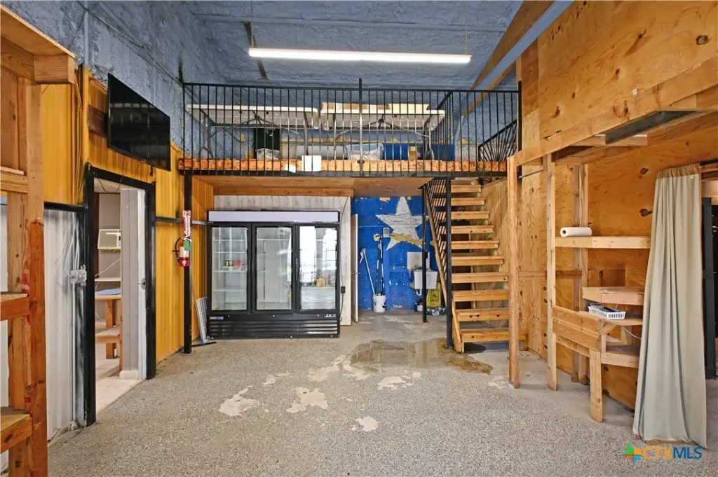 Picture 19