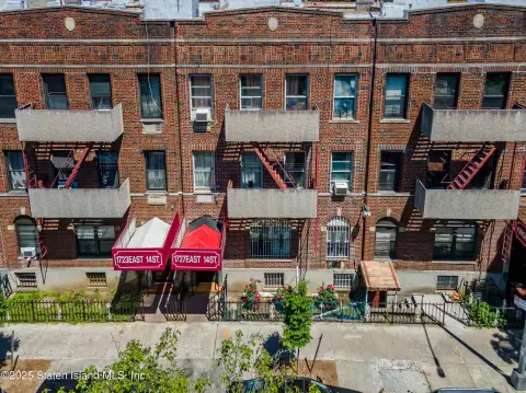 Four-Family Property on Kings Highway