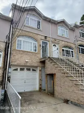 Staten Island Two-Family Townhouse