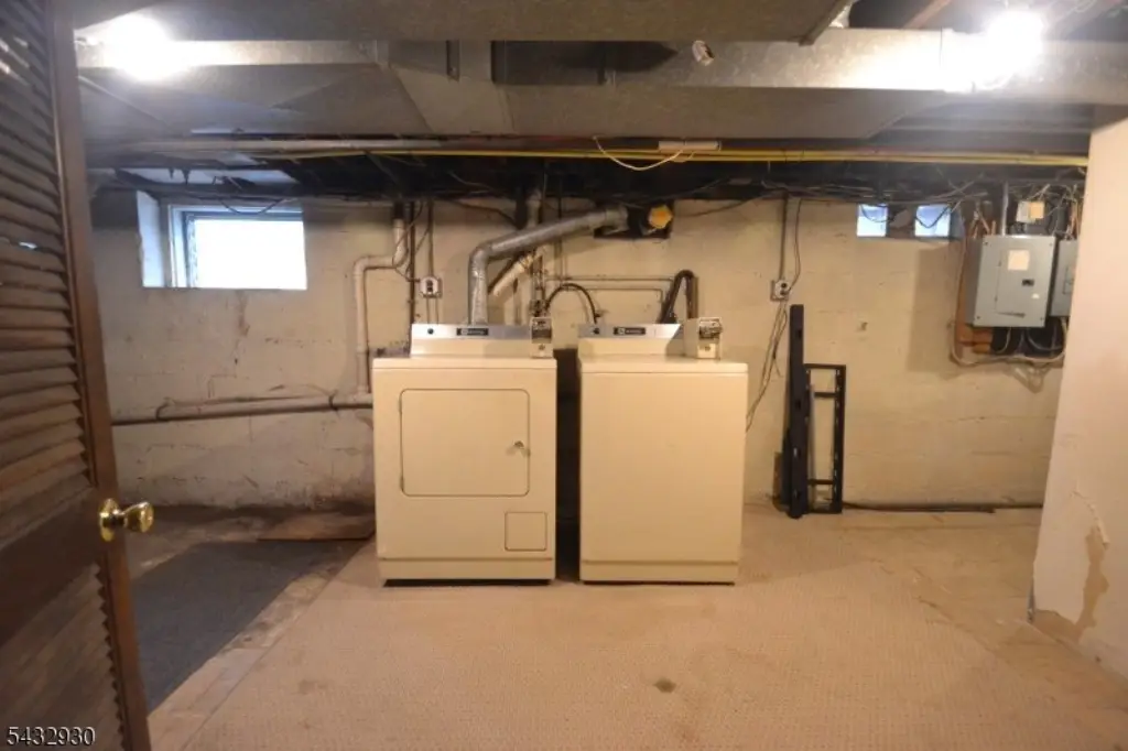 Picture 47