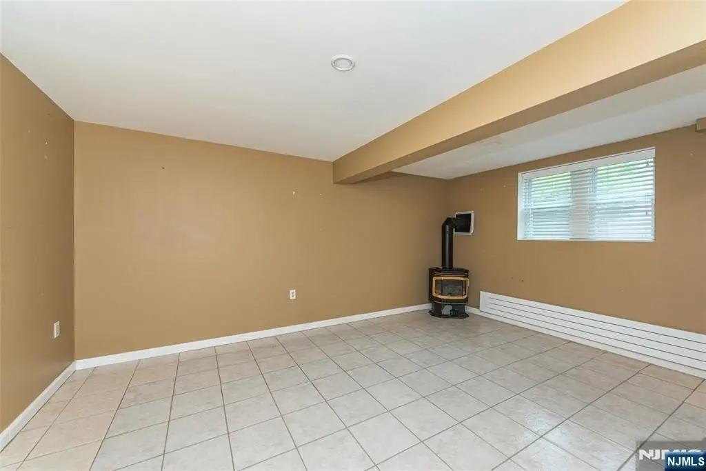 Picture 42