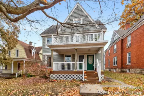 Updated Duplex in Grand Rapids