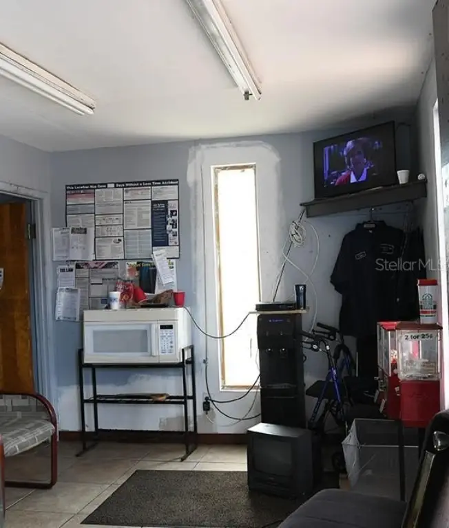 Picture 7