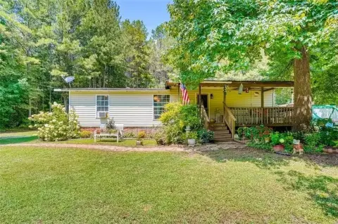 Ranch Home on Private Pasture Land