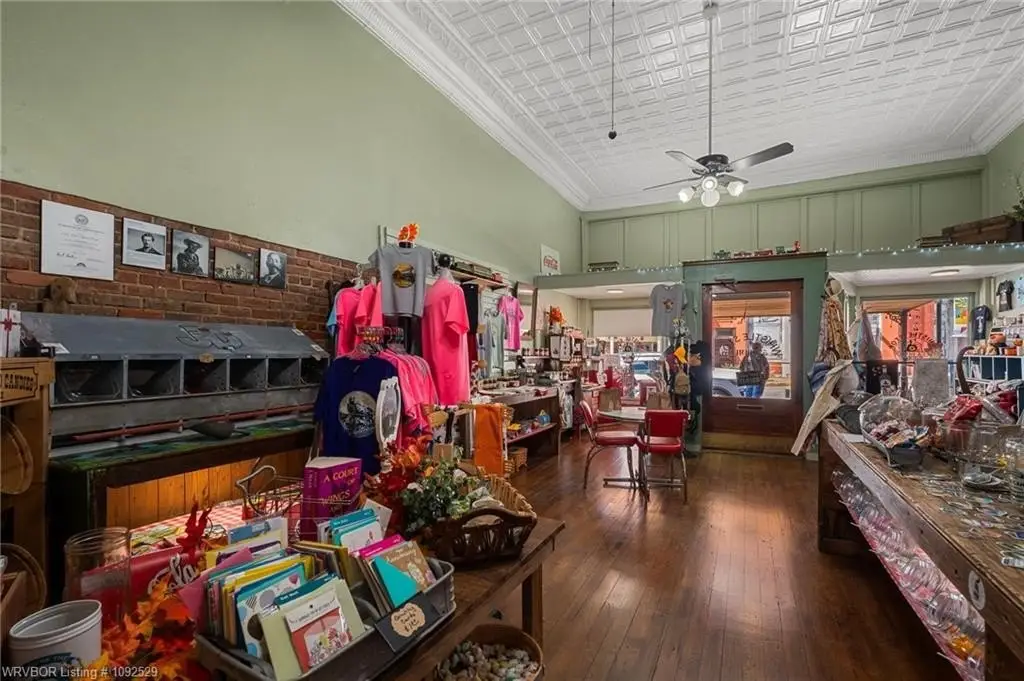 Picture 37