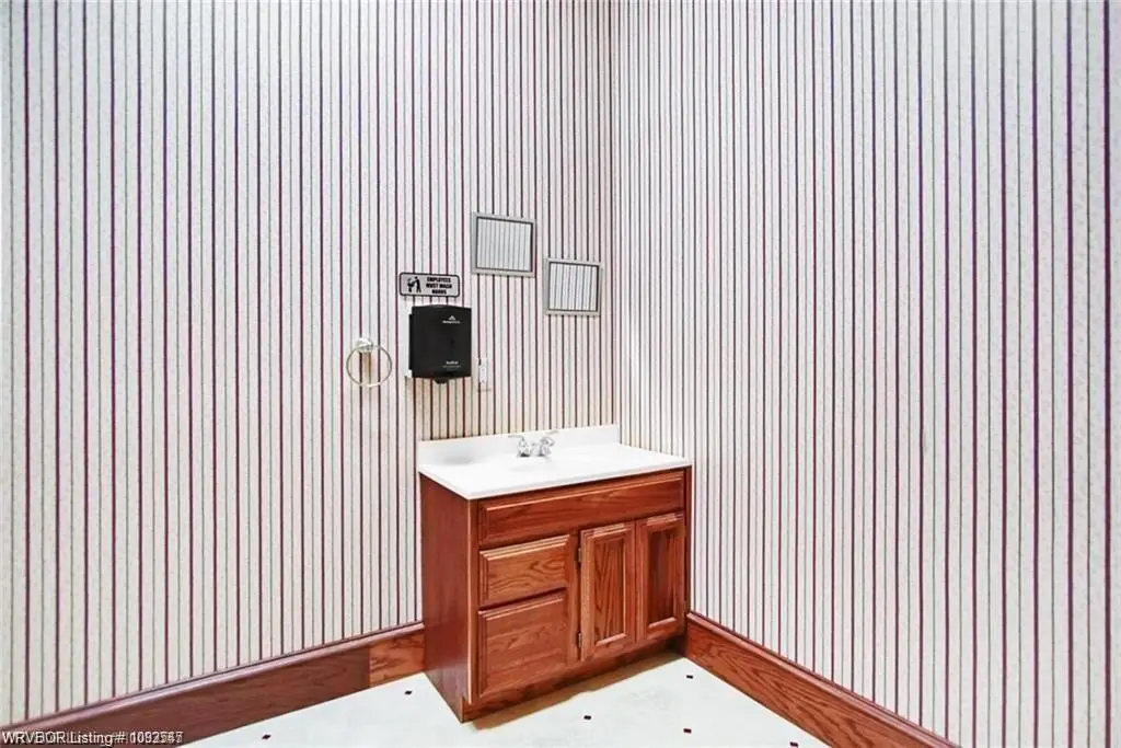 Picture 23