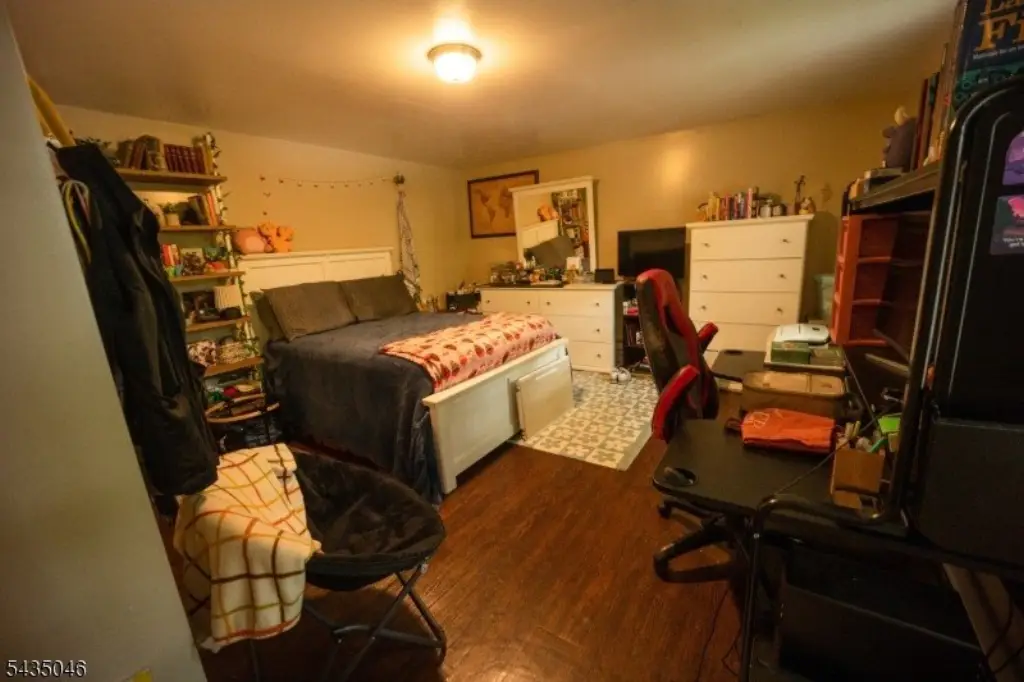 Picture 17