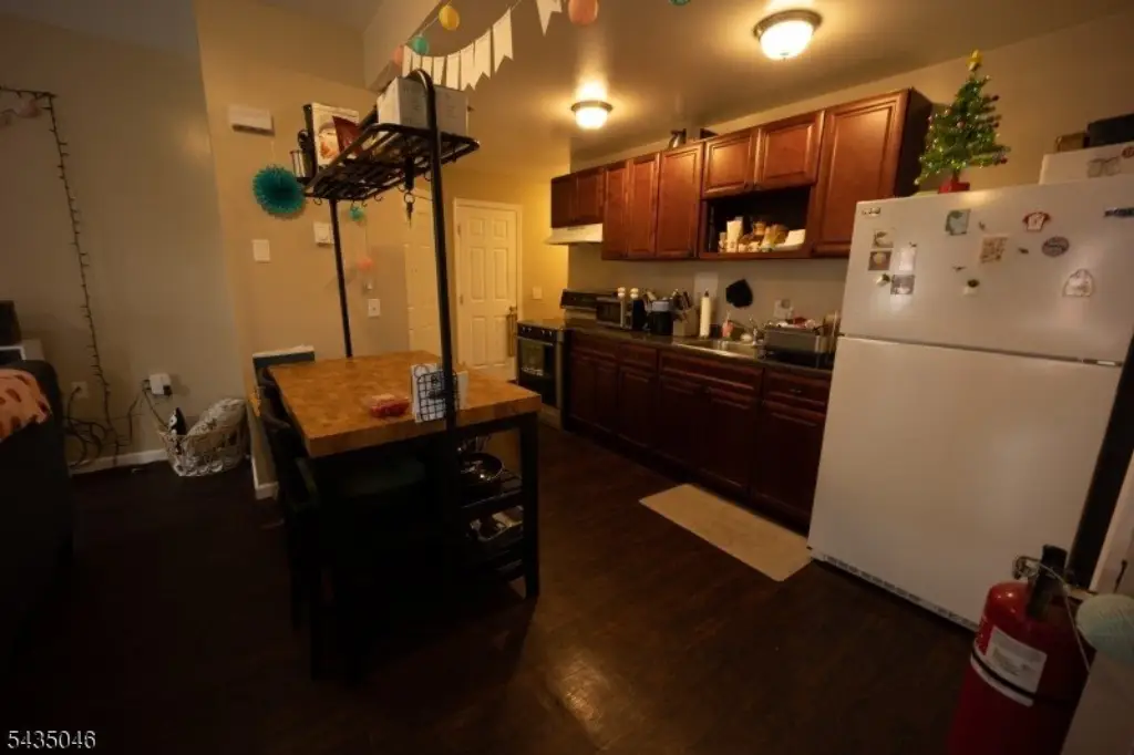 Picture 9