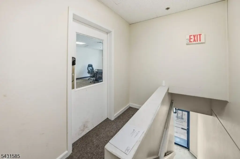 Picture 25