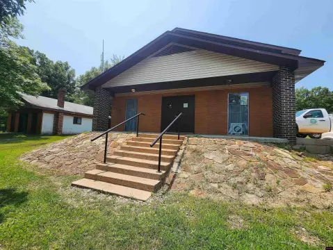Mixed-Use Property with Highway Frontage