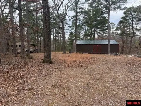 Unrestricted Hunting and Recreation Land