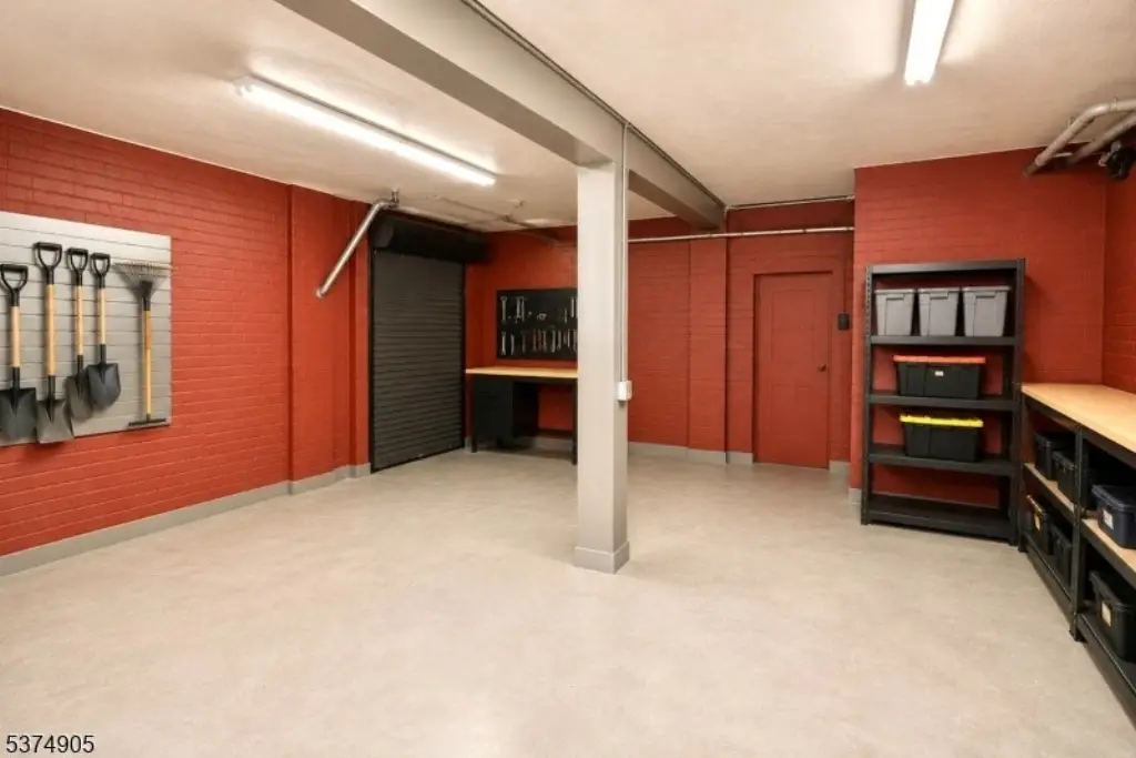 Picture 5