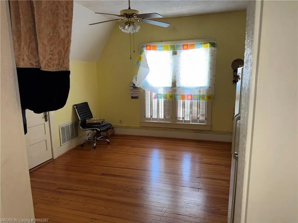 Picture 11