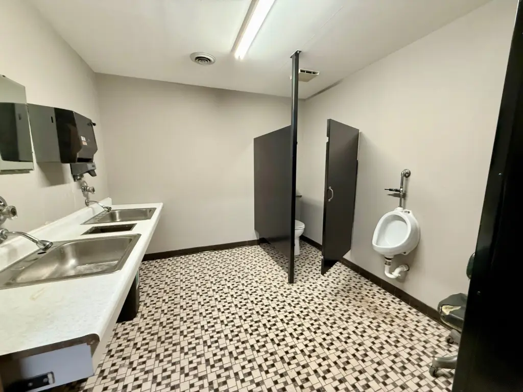 Picture 19