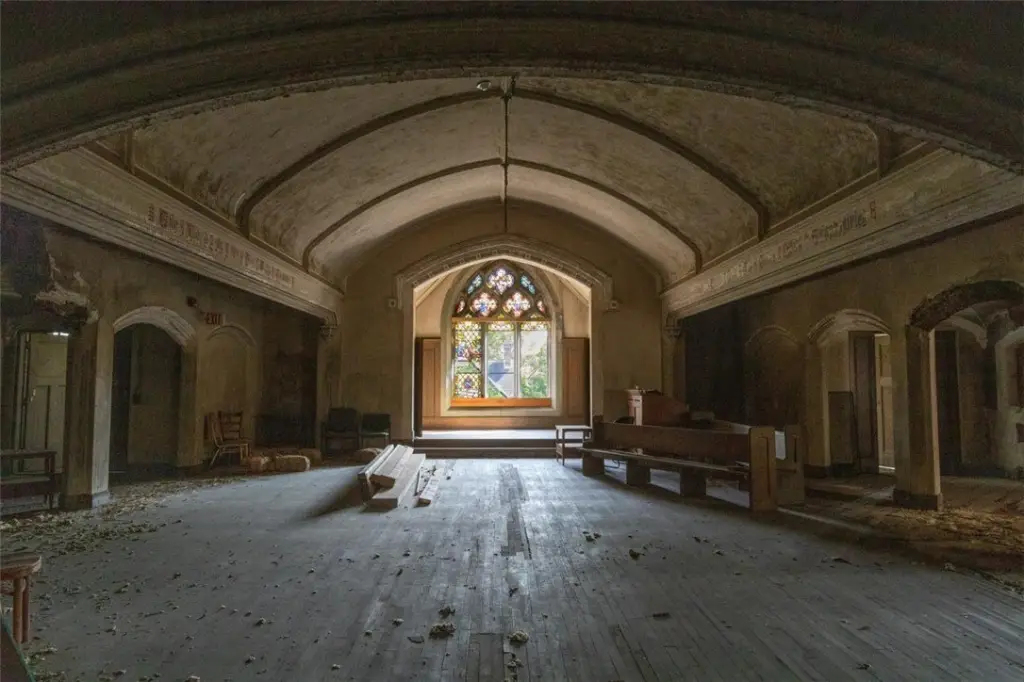 Picture 33