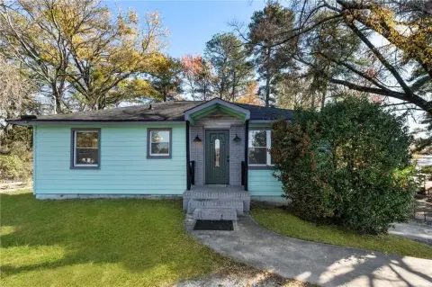 Smyrna Mixed-Use Commercial Property