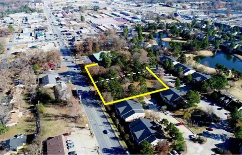 Commercial Lot on E. Kiehl