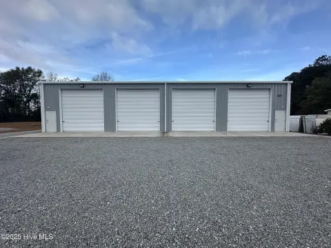 Swansboro Commercial Storage Bay Rental