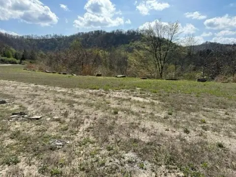 Pikeville Land with Acreage