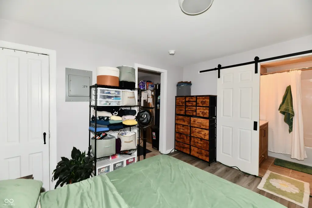 Picture 10