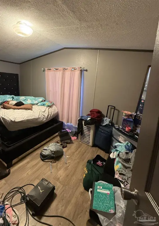 Picture 48
