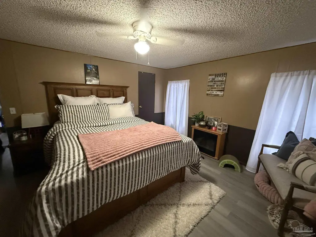 Picture 33