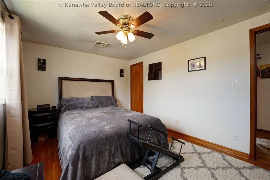 Picture 17
