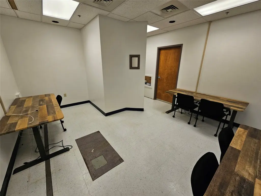 Picture 33