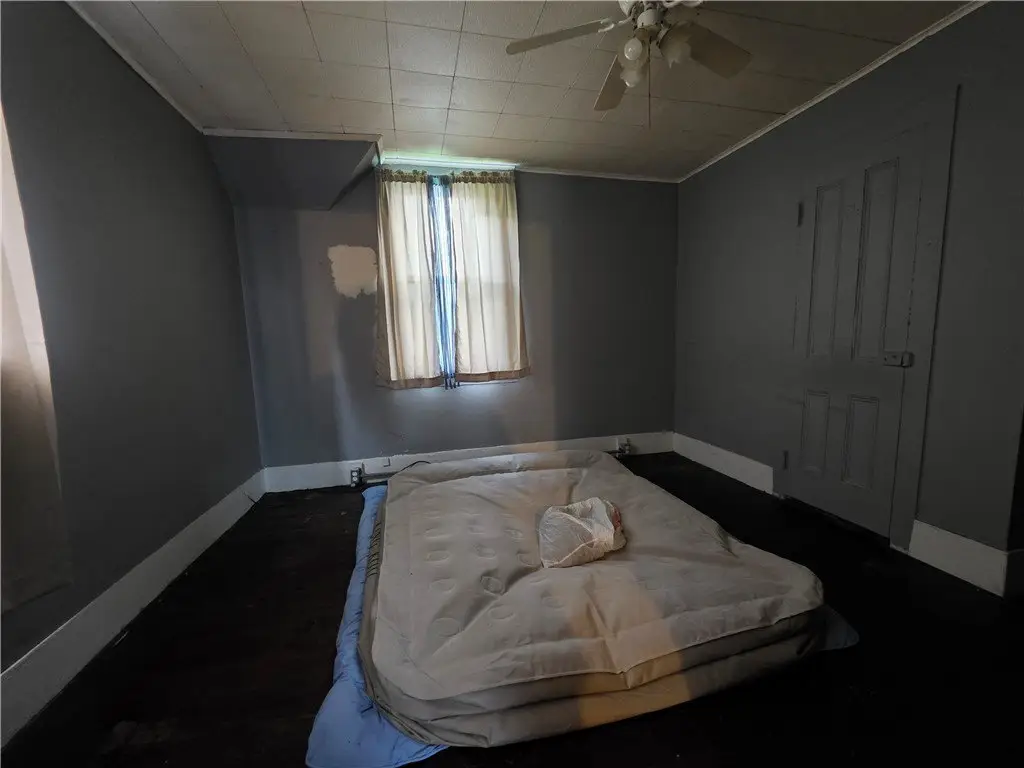 Picture 29