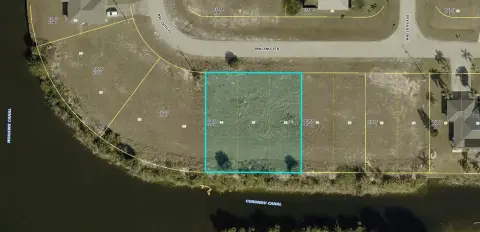 Vacant Lot in Cape Coral