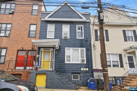 Renovated Multi-Family Near Journal Square