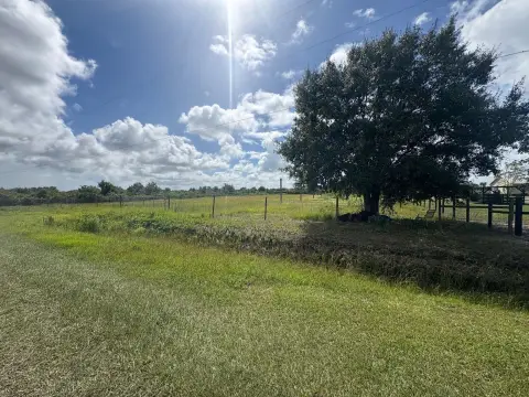 Okeechobee Single Family Property