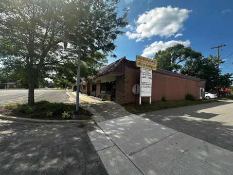Commercial Building in Baldwin, Michigan