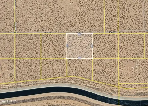 Land Parcel Near Pearblossom Hwy