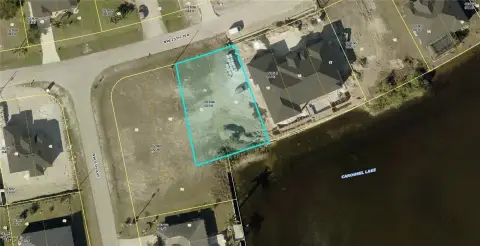 Waterfront Lot on Lake Carousel