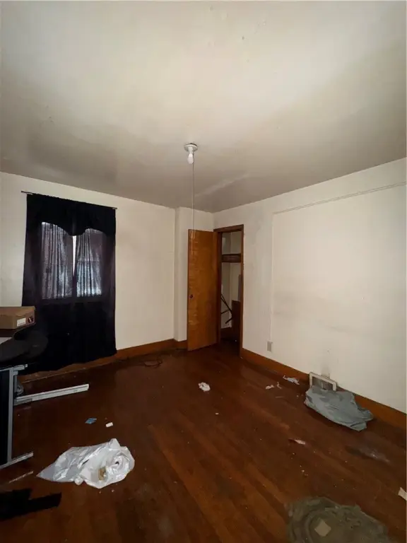Picture 11