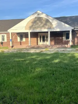 Former Assisted Living Facility
