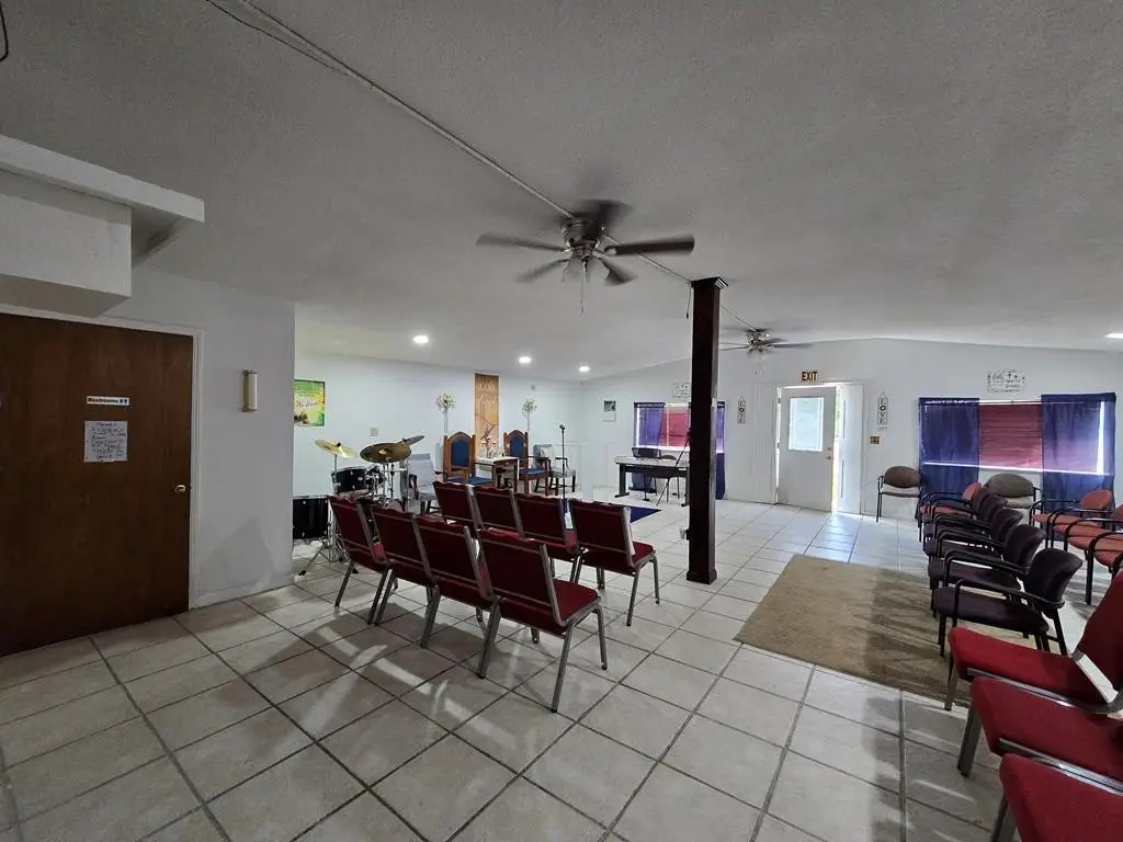Picture 9