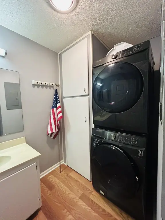 Picture 30