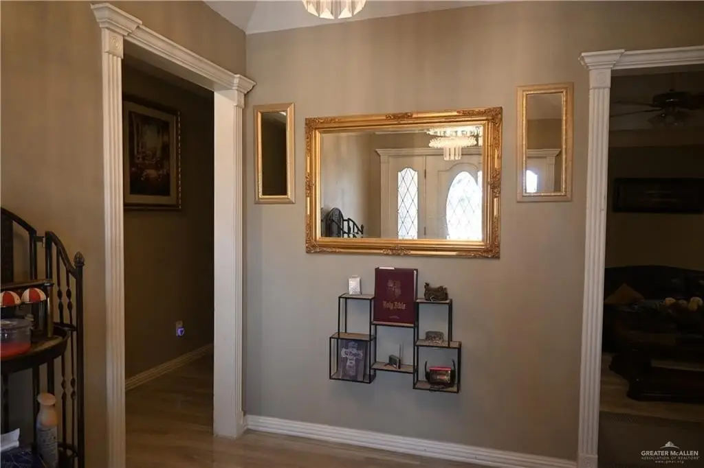 Picture 4