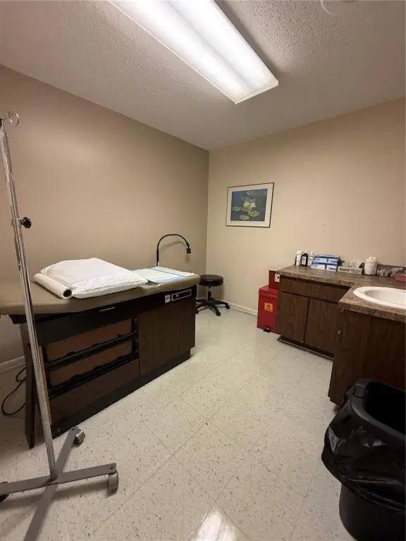 Picture 17