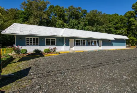 Restaurant and Bar on Highway