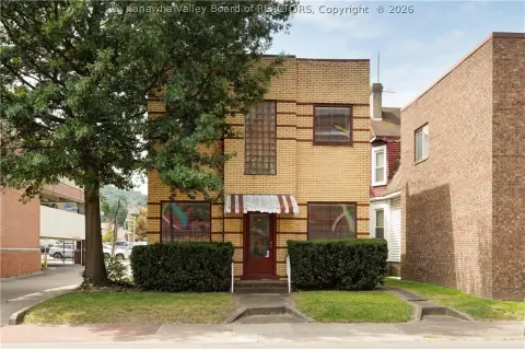 Mixed-Use Building with Private Parking