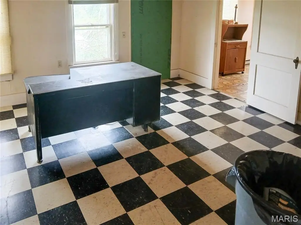 Picture 19