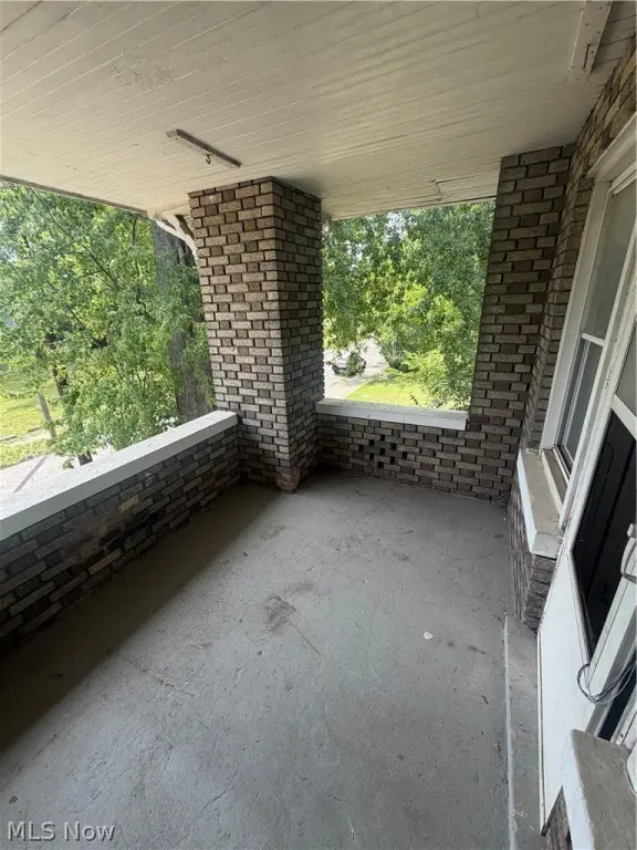 Picture 7