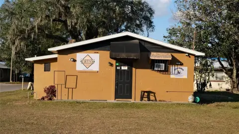 Corner-Lot Bar and Pub