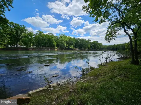 River Front Lot For Sale