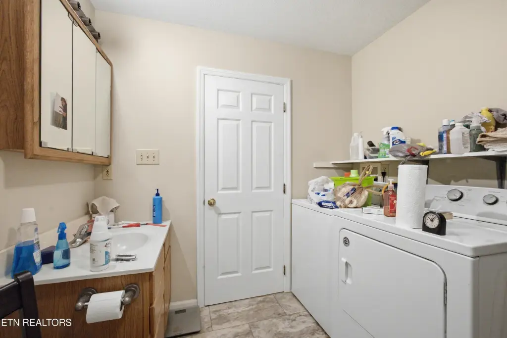 Picture 9