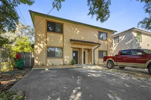 Miami Duplex Near Public Transit